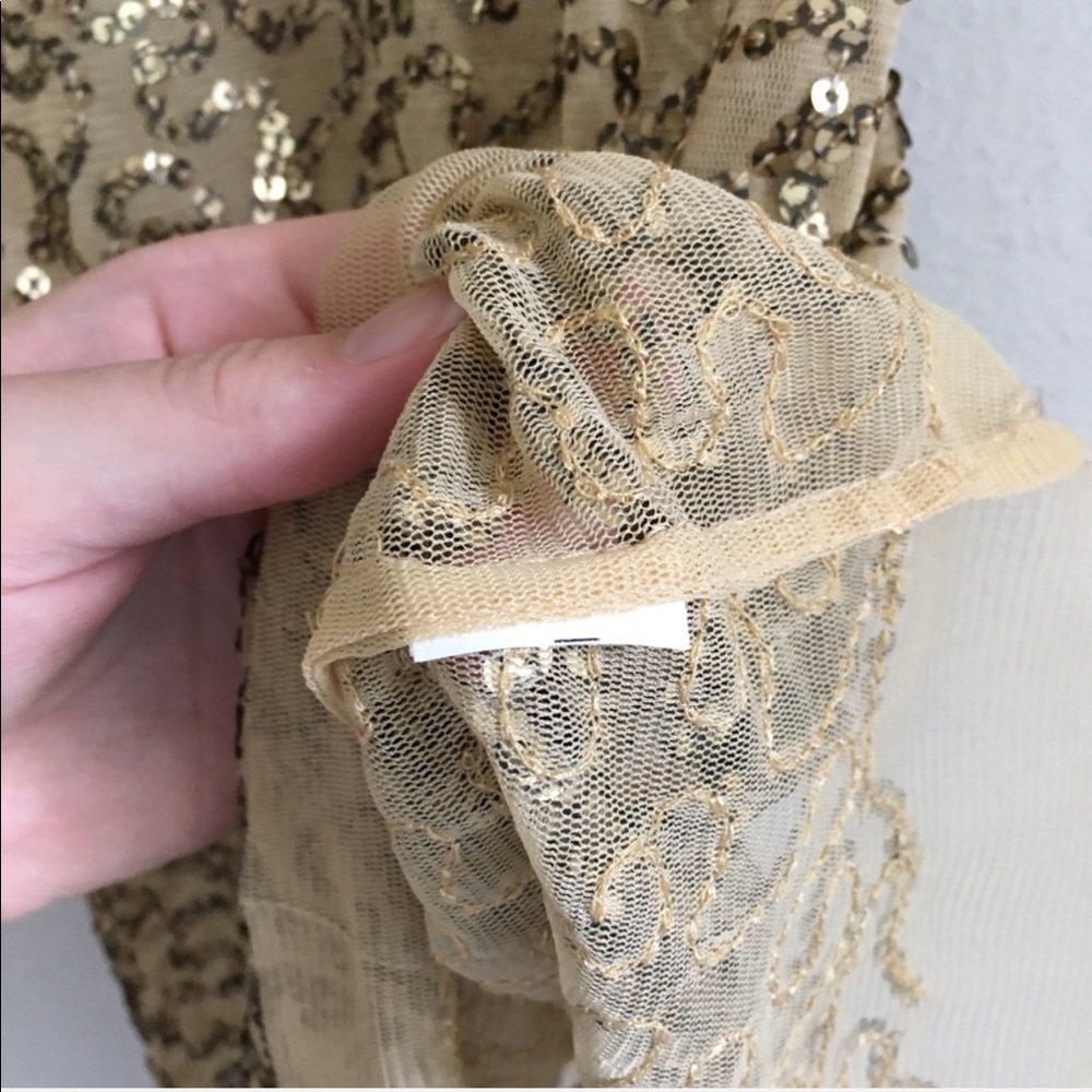 Verty | Sequin Racerback - Picture 4 of 4